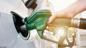 10 astuces pour économiser du carburant en voiture